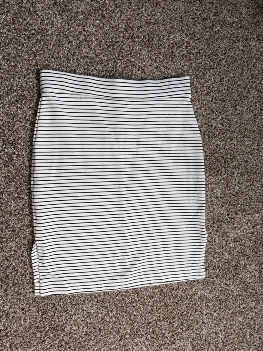 Ann Taylor White Pencil Skirt with Black Pinstripes